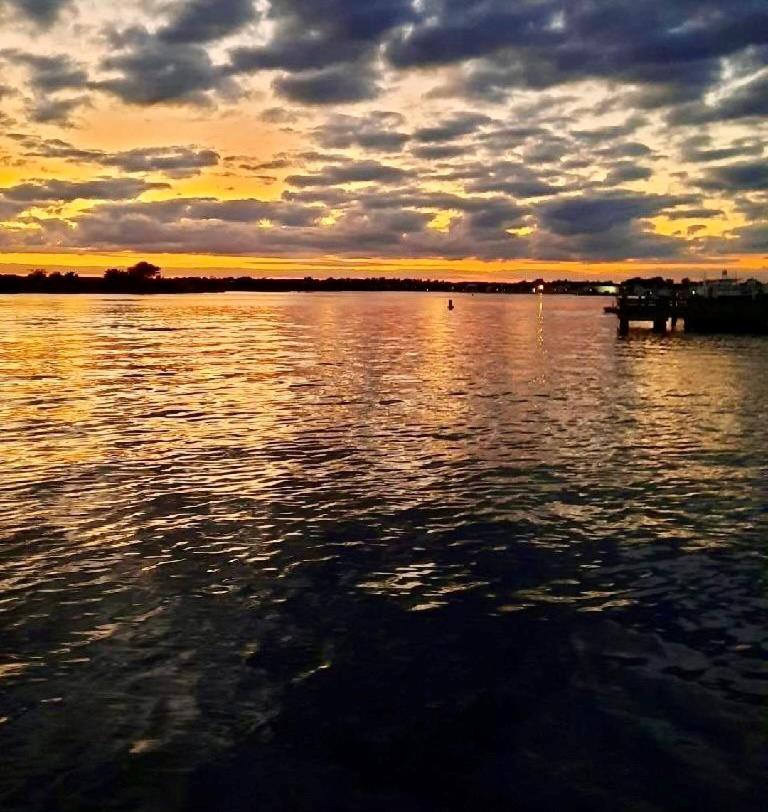Cedar Point Waterway Inn المظهر الخارجي الصورة
